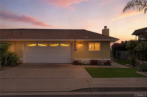 634 Vista Pacifica Cir, Pismo Beach, CA, 93449-3269 | Card Image