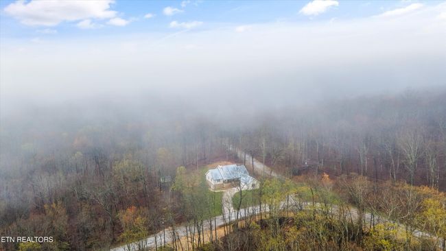 2143 Renegade Mountain Pkwy, House other with 3 bedrooms, 2 bathrooms and null parking in Crab Orchard TN | Image 35