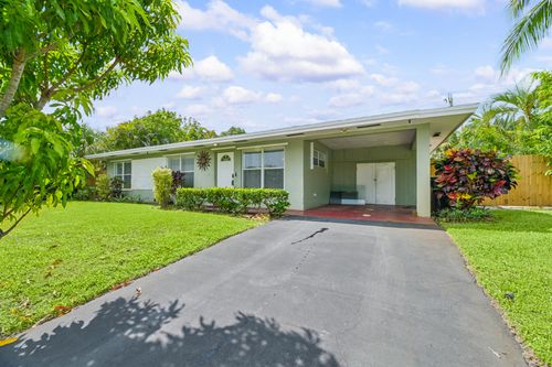 522 Heron Dr, Delray Beach, FL, 33444-1843 | Card Image
