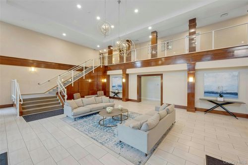 unit-804-10 Byron Pl, Larchmont, NY, 10538-1990 | Card Image