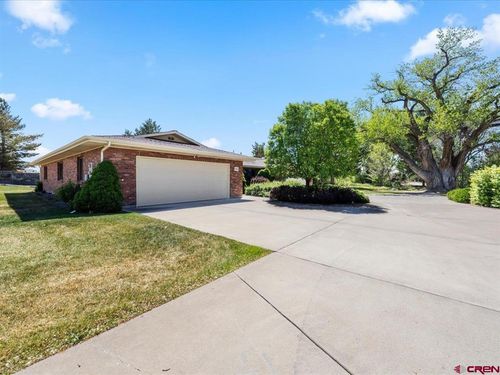 1214 Peppertree Dr, Montrose, CO, 81401-5657 | Card Image