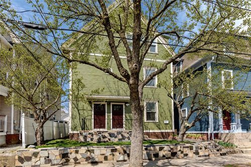 91 Hudson St, Providence, RI, 02909-1903 | Card Image