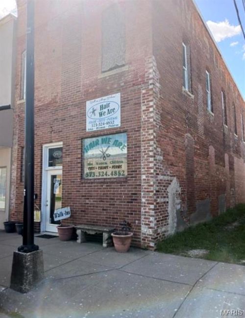 216 W Main St, Bowling Green, MO, 63334-1544 | Card Image