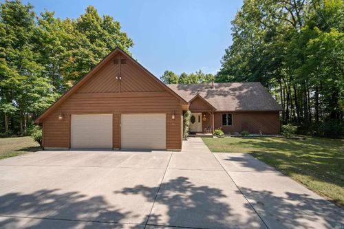 36 Timberly Pl, Greentown, IN, 46936-1444 | Card Image