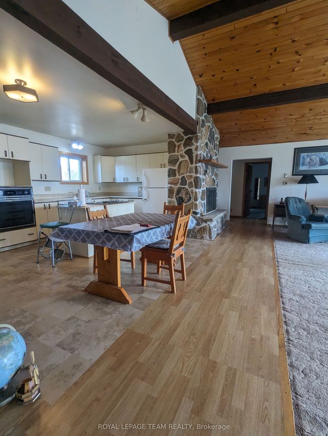 9993 Highway 60 Highway, House other with 3 bedrooms, 2 bathrooms and 6 parking in North Algona Wilberforce ON | Image 5