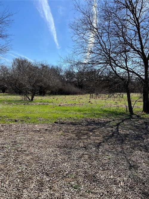 208 Hill County Road 4149, Grandview, TX, 76050-7150 | Card Image