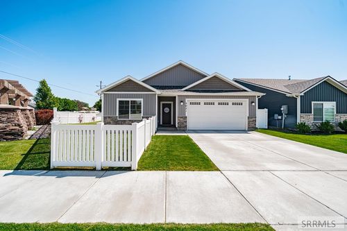 2021 S Summerfield Ln, Rexburg, ID, 83440-1243 | Card Image