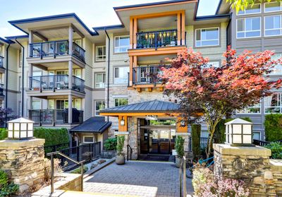 311 - 3178 Dayanee Springs Blvd, Condo with 2 bedrooms, 2 bathrooms and 1 parking in Coquitlam BC | Image 2