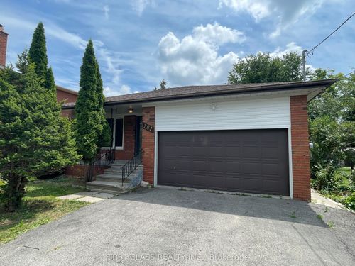 lower-181 Wedgewood Dr, North York, ON, M2M2H8 | Card Image