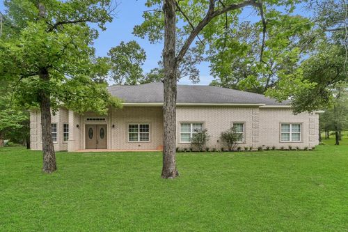 26 Panorama Dr, Panorama Village, TX, 77304-3400 | Card Image