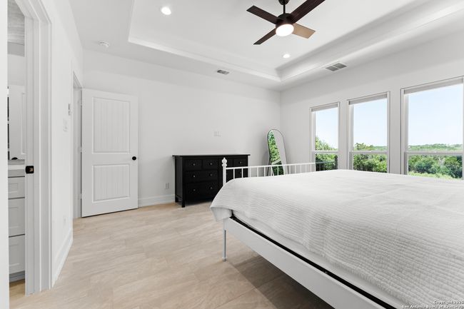 1101 Persimmon Pass, House other with 3 bedrooms, 2 bathrooms and null parking in Fischer TX | Image 25