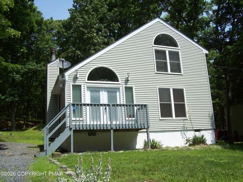 324 Whippoorwill Dr, Bushkill, PA, 18324-7056 | Card Image