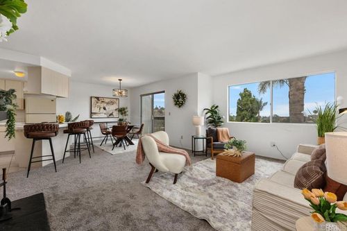 2-155 Rosebay Dr, Encinitas, CA, 92024-3332 | Card Image