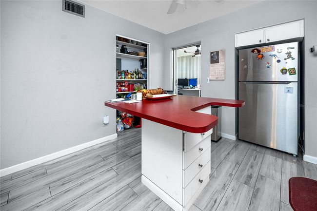 APT-109 - 211 Pasadena Ave N, Condo with 2 bedrooms, 2 bathrooms and null parking in ST PETERSBURG FL | Image 17