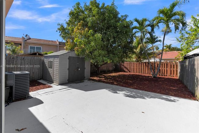 APT-84 - 10375 Sw 154 Th Circle Ct, Condo with 3 bedrooms, 2 bathrooms and null parking in Miami FL | Image 13