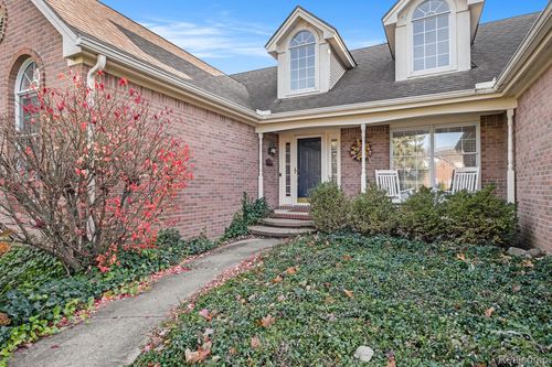 4089 Split Rail Ln, Fenton, MI, 48430-9116 | Card Image