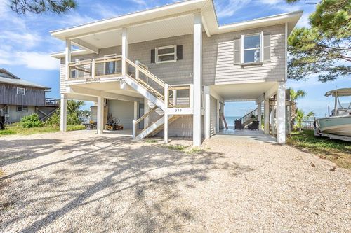 320 Marks St, Saint George Island, FL, 32328-2502 | Card Image