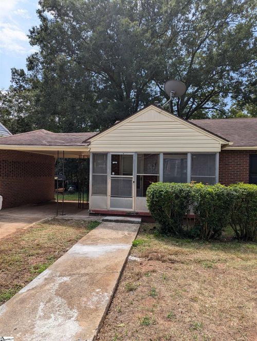 507 Carver St, Anderson, SC, 29624-2617 | Card Image