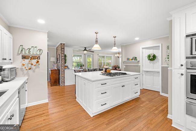 1134 Old Lake Russell Rd, House other with 3 bedrooms, 3 bathrooms and null parking in Cornelia GA | Image 18