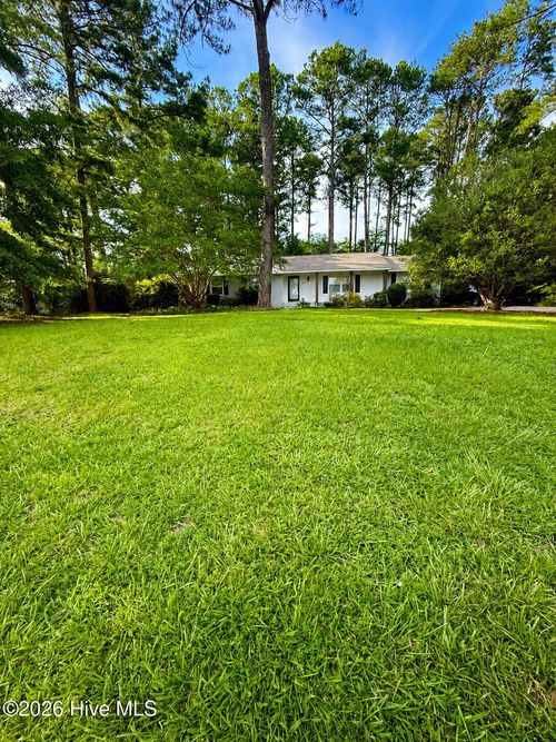223 S Lake Dr, Thomson, GA, 30824-6552 | Card Image