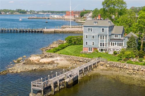 3-and-4-8 Walley St, Bristol, RI, 02809-2020 | Card Image