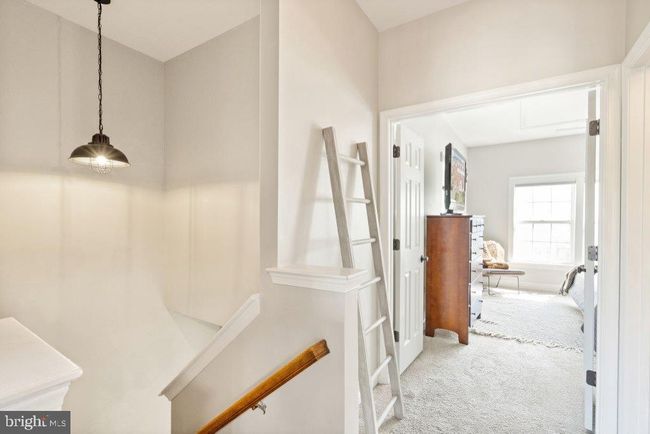 10136 Pale Rose Loop, Townhouse with 3 bedrooms, 3 bathrooms and null parking in BRISTOW VA | Image 31