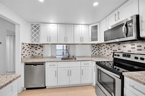 215b-7173 Orange Dr, Davie, FL, 33314-3115 | Card Image