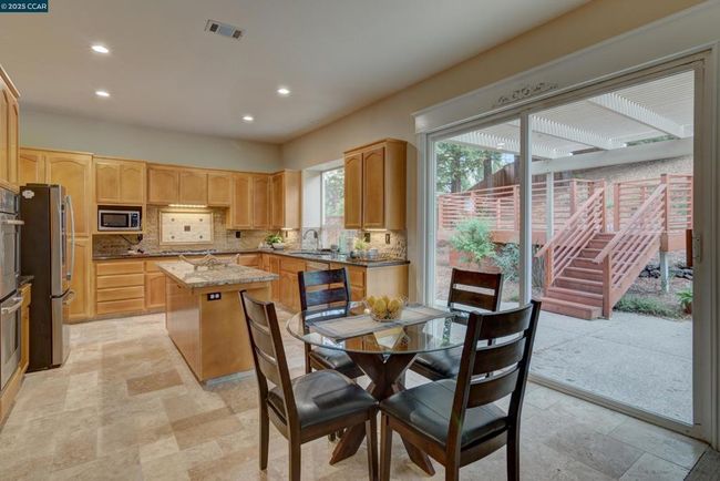 5171 Keller Ridge Dr, House other with 4 bedrooms, 3 bathrooms and 3 parking in Clayton CA | Image 9