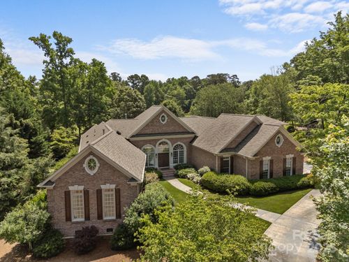 1629 Southpoint Ln, New London, NC, 28127-9143 | Card Image