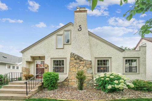 5141 14th Ave S, Minneapolis, MN, 55417-1801 | Card Image