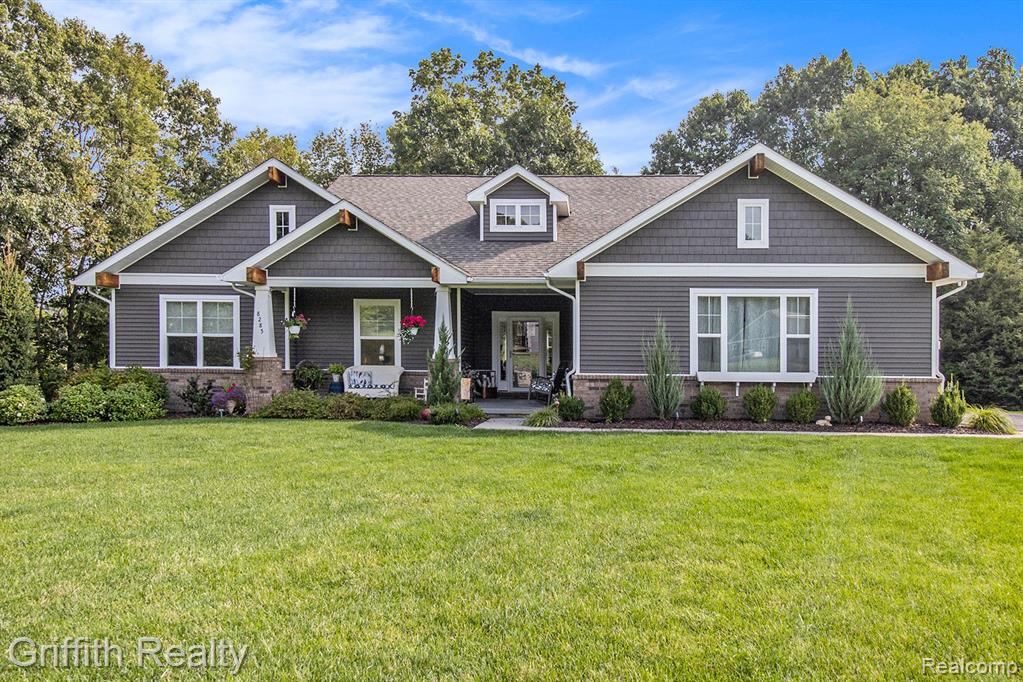Meadow Creek Ln, Pinckney, MI 48169 #1