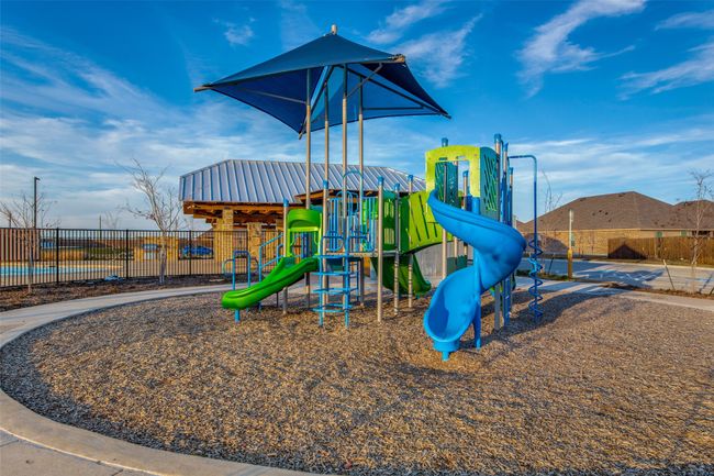 View of communal playground | Image 26