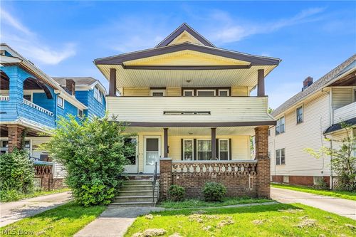 1dn-10106 Greenview Ave, Garfield Heights, OH, 44125-1518 | Card Image