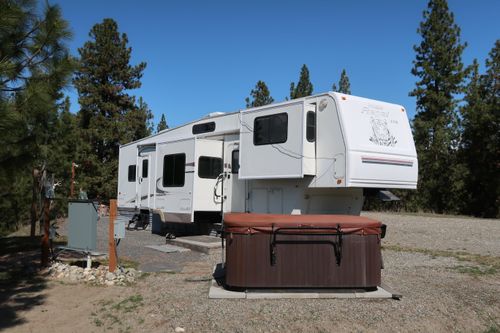 h-4482 H Highway 25 S, Hunters, WA, 99137-9735 | Card Image