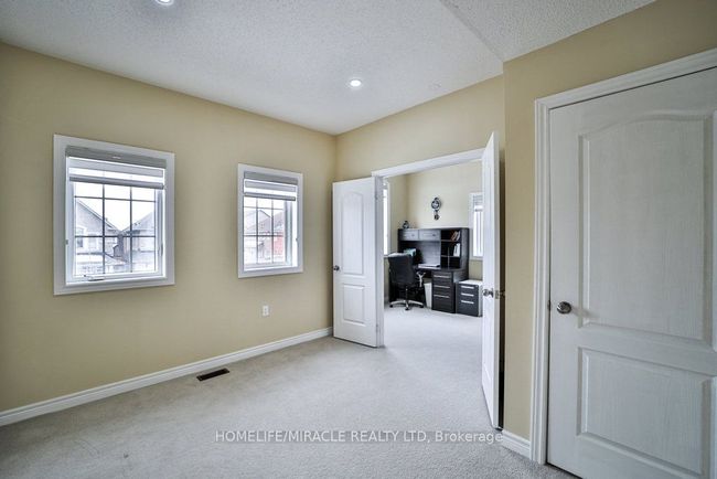 24 Deer Ridge Trail, House attached with 5 bedrooms, 4 bathrooms and 3 parking in Caledon ON | Image 10