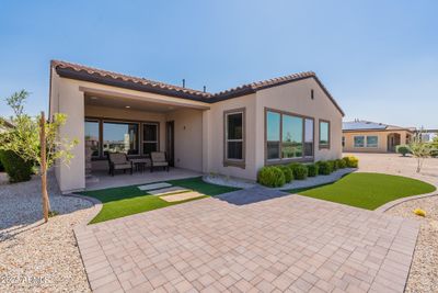 588 E Peach Tree Street, House other with 2 bedrooms, 3 bathrooms and null parking in Queen Creek AZ | Image 2