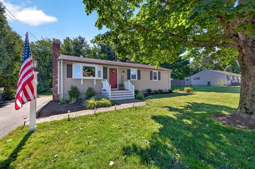 67 Nicholas Rd, Raynham, MA, 02767-1236 | Card Image