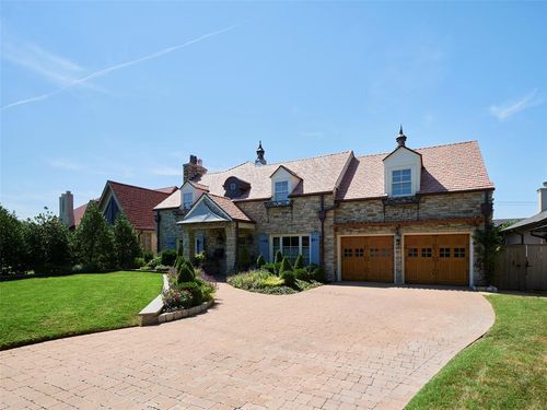 1102 Huntington Ave, Nichols Hills, OK, 73116-6213 | Card Image