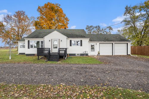 688 W Chicago Rd, Bronson, MI, 49028-9277 | Card Image