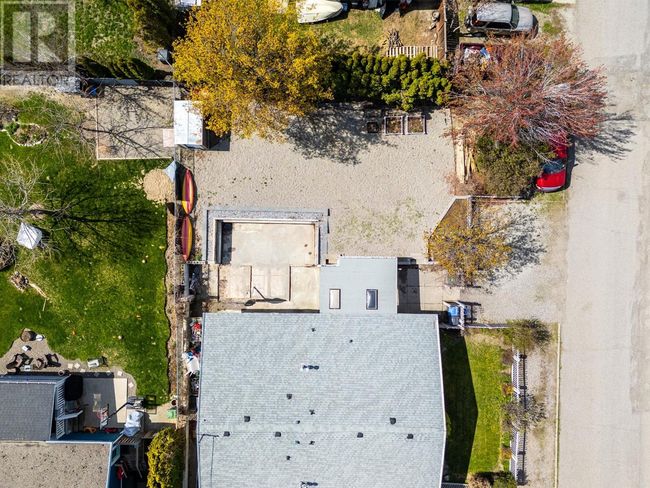 2431 Bering Rd, Home with 2 bedrooms, 1 bathrooms and 5 parking in West Kelowna BC | Image 30