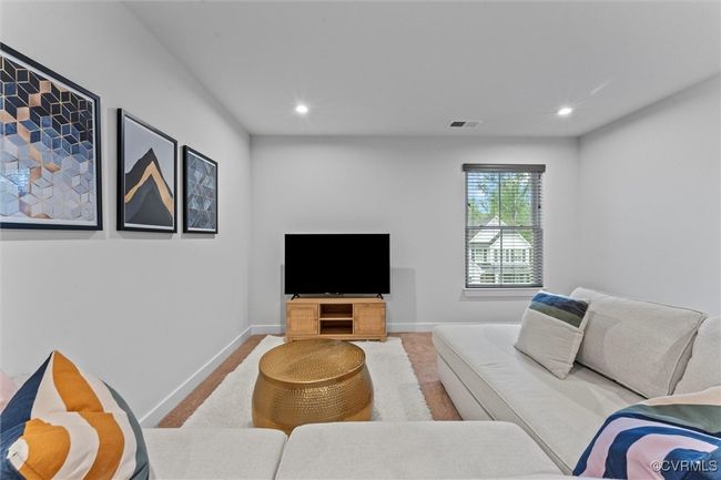 2nd floor loft/rec room space | Image 26