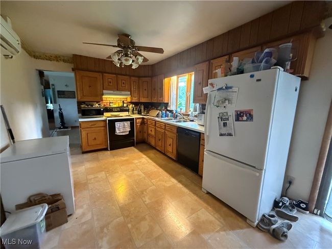 141 Fair Ave, House other with 3 bedrooms, 2 bathrooms and null parking in Quaker City OH | Image 14