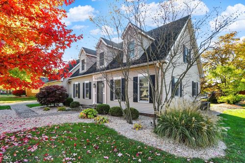 1515 Secretariat Ln, Indianapolis, IN, 46217-4826 | Card Image