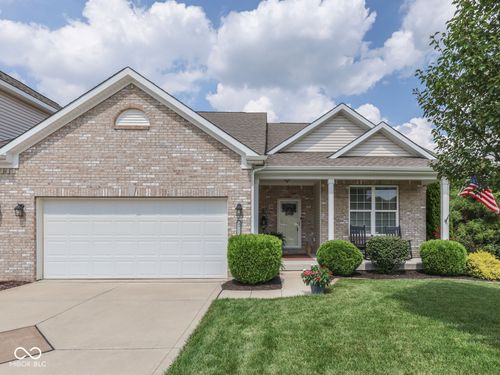 3932 Kristi Way, Greenwood, IN, 46142-8503 | Card Image