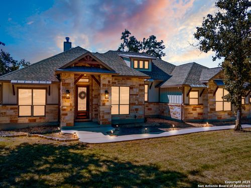 136 Wood Valley Dr, Adkins, TX, 78101-2712 | Card Image