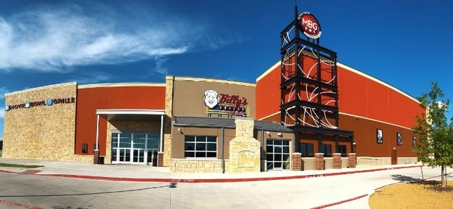 Schulman's Movie Bowl Grille | Image 6