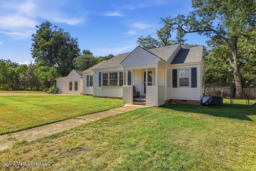 129 Mimosa St, Raymond, MS, 39154 | Card Image