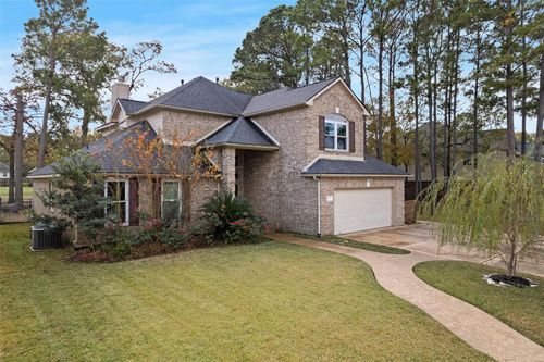 8410 Hunters Village Dr, Humble, TX, 77346-6092 | Card Image