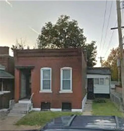 4549 S Compton Ave, Saint Louis, MO, 63111-1554 | Card Image