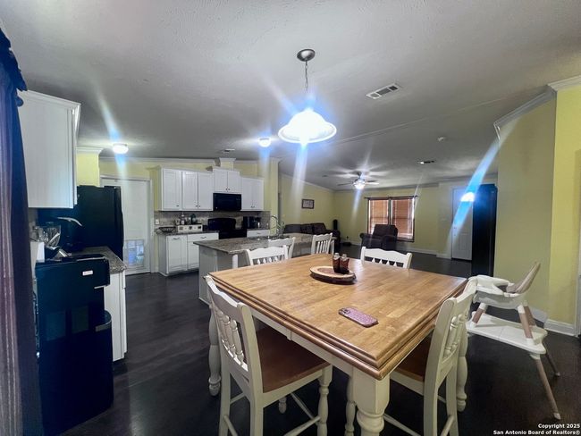 8990 Fm 2146, House other with 4 bedrooms, 2 bathrooms and null parking in Jourdanton TX | Image 12
